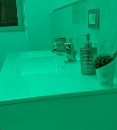 Cerami Luxury Suite Apartment